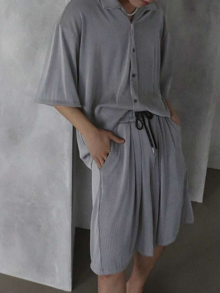 Grey Textured Fabric Loose Fit Men's Short Sleeve Shirt And Shorts Set