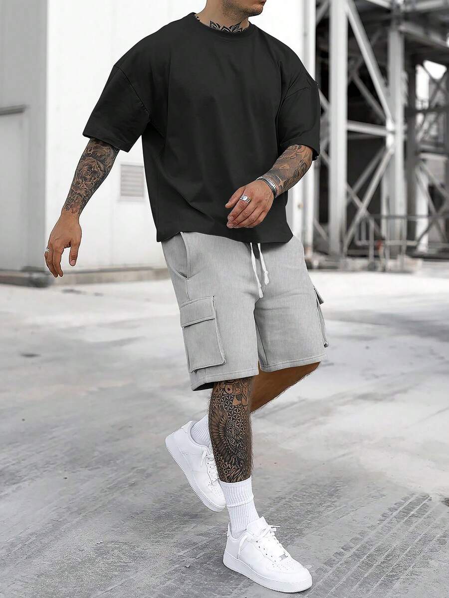Manfinity Homme Conjunto de 2 piezas de camiseta de manga corta y pantalones cortos de unicolor minimalista para uso diario para hombres - Multicolor - Ver 1