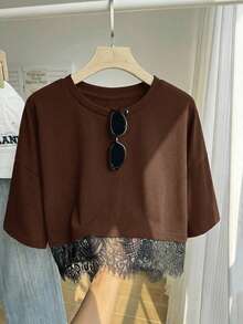 Comfortcana 棕色短袖圆领蕾丝下摆宽松大码女式T恤 - 棕色 - 查看 4