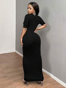 SHEIN PETITE CURVE Đầm dệt kim tay ngắn màu trơn dáng ôm vừa vặn, cỡ lớn, phong cách thường ngày. - màu đen - Xem 4