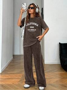 SHEIN EZwear 两件套女士休闲街头风棕色T恤和裤子套装，女士街头休闲装 - 棕色 - 查看 4