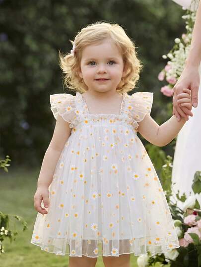 SHEIN Đầm mùa hè dễ thương, thanh lịch, họa tiết hoa, tay ngắn bằng vải lưới, dành cho bé gái.