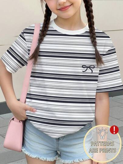 SHEIN 女童休闲条纹蝴蝶印花圆领短袖T恤，适合日常穿着，夏季款