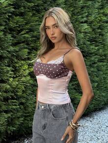 Aloruh 女士性感黑色蕾丝边领黑白波点图案紧身吊带背心 - 彩色 - 查看 5