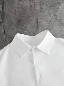 AXEPEAK Camisa de manga corta casual de verano para hombres con botones y eslogan estampado en la parte delantera - Blanco - Ver 5