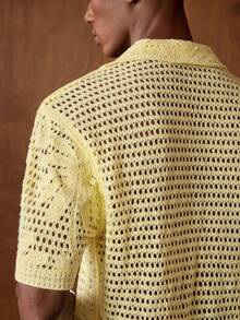 AKNOTIC Men's Summer Casual Vacation Tropical Coconut Tree Pattern V-Collar Open Knit Top - Yellow - View 6