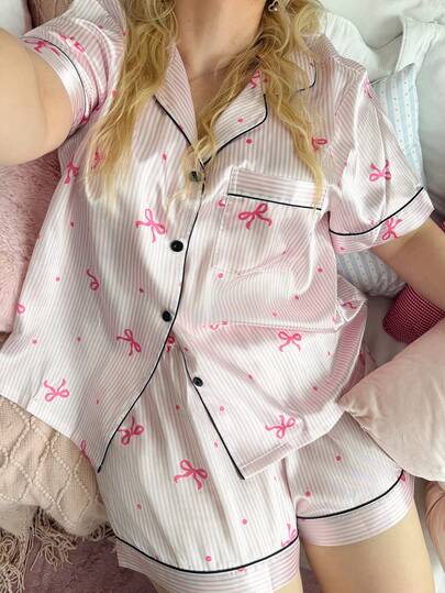 Slumberry CURVE 加大码夏季条纹蝴蝶结印花纽扣短袖上衣和短裤睡衣套装