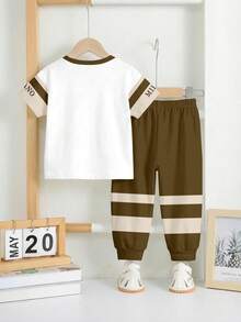 SHEIN Young Boy Casual Loose Sports Style Round Neck Short Sleeve Pants 2-Piece Set,Classic Italian Milano Text Striped Pattern Print,Summer Back-To-School - Multicolor - View 3