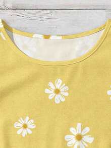 Mellowie Plus Size Round Neck Cap Sleeve Ruffle Hem Floral Print Casual Summer Shirt - Yellow - View 3