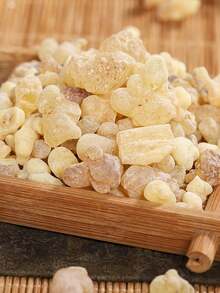 Hàng mới về gồm các sản phẩm nhũ hương chọn lọc, bao gồm hạt nhũ hương, khối nhũ hương, nhựa nhũ hương, nhũ hương đuôi ngựa, nhũ hương núm vú và mộc dược thô. - gắn gương - Xem 2