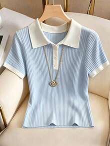 SHEIN Rosivaux 时尚简约针织蓝罗纹撞色白色 Polo 领，白色袖口女式短袖 T 恤，春夏修身款 - 藍白色 - 查看 2