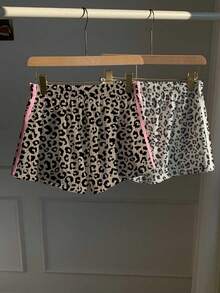 Comfortcana 2件装 女士休闲简约树枝印花针织拼接宽松短裤 - 彩色 - 查看 2