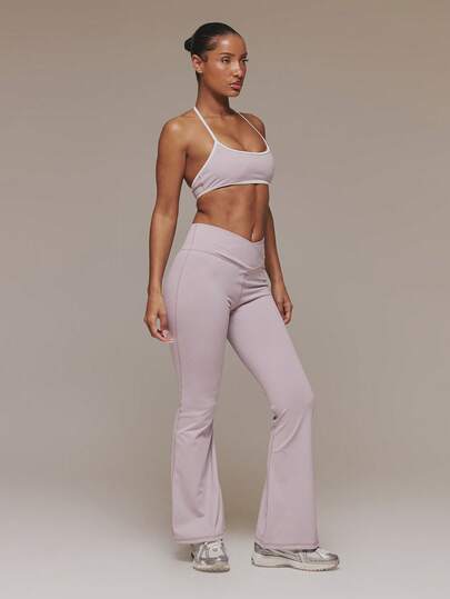 Musera Sport Contrast Halterneck Sports Bra And Dipped Back Waistband Flared Leggings Set Workout Gym Sports Pilates Fitness Daily Casual Hibiscus