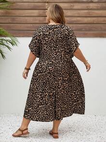SHEIN CURVE+ 大码女式婴儿连衣裙、宽松连衣裙、夏季短袖连衣裙、宽松舒适的大码服装、印花连衣裙、度假连衣裙、女士休闲连衣裙、返校节连衣裙、女士教堂连衣裙、女士休闲连衣裙、教师服装、大码泡泡裙、秋季女装、工作连衣裙、外出连衣裙、休闲连衣裙 - 棕色 - 查看 2