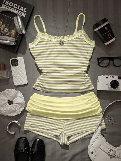 Attitoon 2pcs/Set Women Lace Camisole And Pleated Shorts, Suitable For Summer
