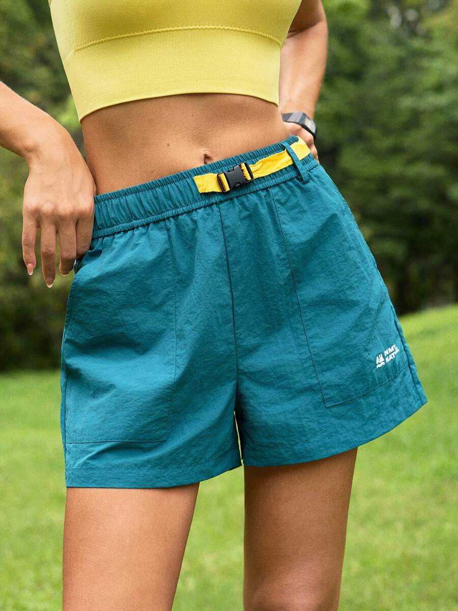 SHEIN In My Nature Women's Solid Color Minimalist Casual Outdoor Shorts - Green - View 1