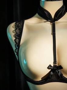 SpicyHot Conjunto de lencería de 5 piezas para mujer con encaje, parches y diseño calado - Negro - Ver 3