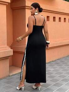 Weeklong Plus Size Women's V-Neck Hollow Lace Trim Side Slit Straight Elegant Vacation & Date Sleeveless Dress - Black - View 2
