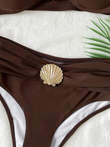 SHEIN Conjunto de traje de baño casual, versátil y cómodo con decoración de concha de metal para niña preadolescente - Café integral - Ver 3
