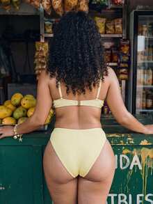 Swim Mod 大码女式两件套纯色贝壳装饰上衣和高腰三角泳裤可爱沙滩度假简约比基尼套装 - 黃色 - 查看 2