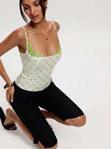 SHEIN BAE Áo camisole nữ phối ren chấm bi, kiểu dáng thường ngày, đa năng, thích hợp cho buổi hẹn hò hoặc buổi tối. - màu xanh lá - Xem 4