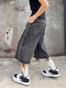 Manfinity EMRG Men's Summer Casual Fashion Street Rhinestone Frayed Hem Loose Bermuda Denim Shorts - Black - View 4
