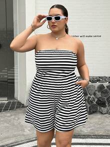 SHEIN CURVE+ Plus Size Women's Jumpsuit, Striped Jumpsuit, Loose & Comfortable Plus Size Clothing, High Stretch Soft Fabric, Strapless Jumpsuit, Summer Outfit - Black and White - View 5