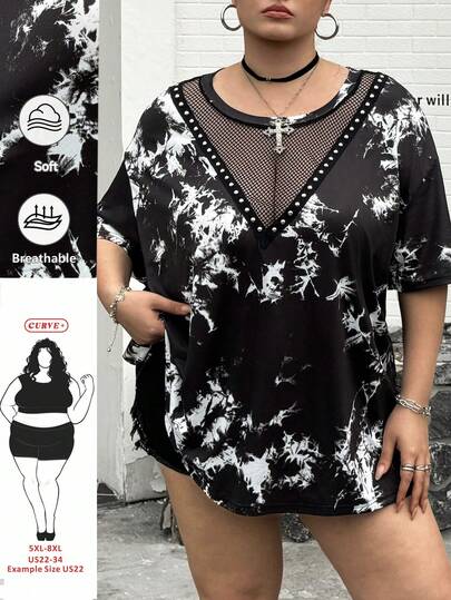 SHEIN CURVE+ Plus size dames T-shirt met tie-dye print, mesh patchwork, klinknagels en bandjes, gepersonaliseerd, korte mouwen, verlaagde schouders, elegant, sexy, streetstyle, hiphop, rockstijl.