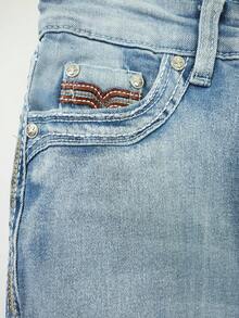Ticali Pantalón Acampanado, con Ajuste Moldeador Con Bordado Artístico en Bolsillos. LMKF022guion1/LMKF023guion1/ LMKF82009guion1 - Azul Claro LMKF82009guion1 - Ver 4