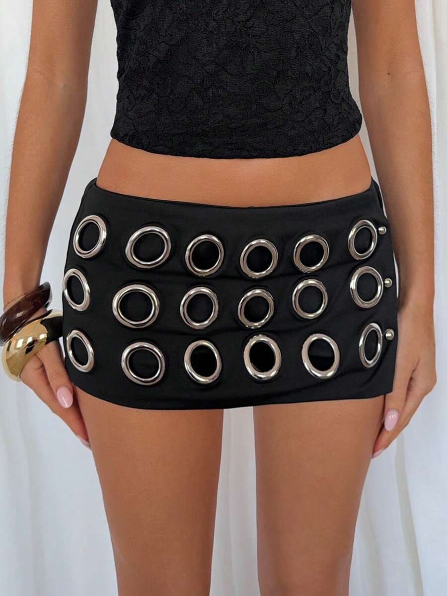 Elamini Sexy Punk Streetwear Low Waist Metal Grommet Bodycon Mini Skort - Black - View 1
