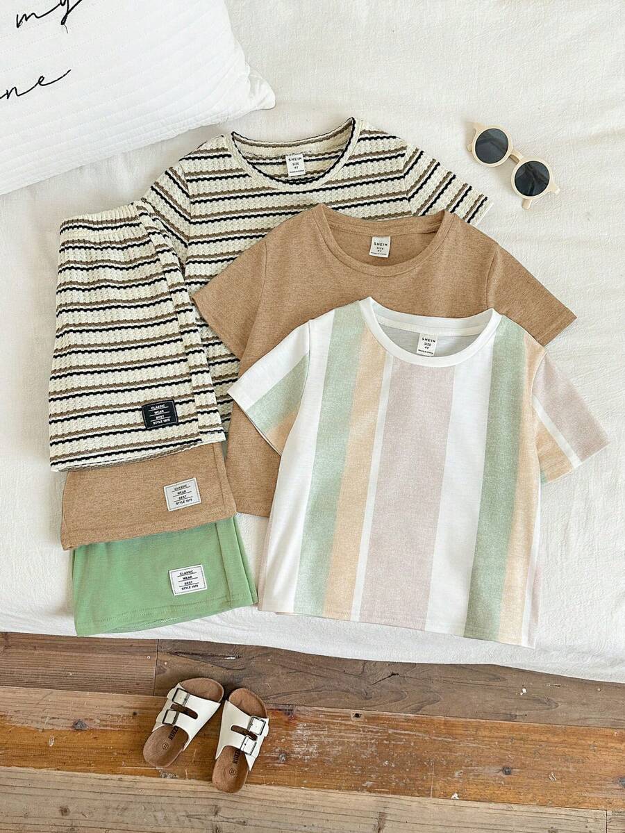 SHEIN 2件/套 中性兒童休閒條紋短袖T恤與短褲套裝,春/夏季穿搭 - 彩色 - 查看 1