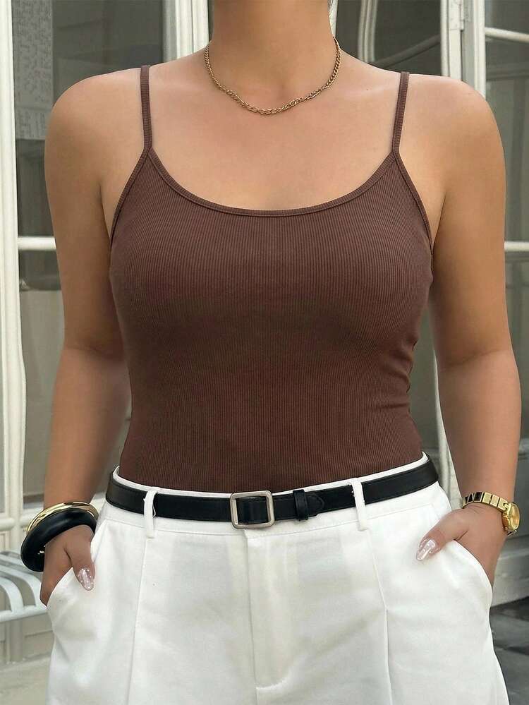 Dazy Plus Plus Size Women's Solid Color Elastic Camisole, Casual Vacation Beach Summer Top, Brown
