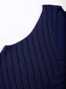 SHEIN Franclia Áo len không tay cổ chữ V khoét rỗng màu trơn dành cho nữ cỡ lớn, kiểu dáng giản dị và thời trang cho mùa xuân/hè. - Màu xanh hải quân - Xem 3