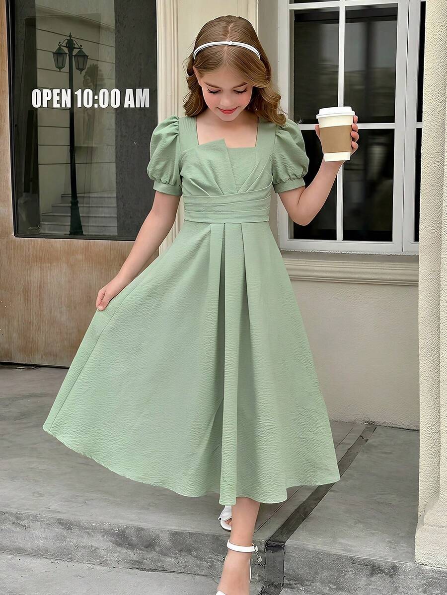 SHEIN Vestido corto de manga corta elegante tejido verde para niñas preadolescentes - Verde - Ver 1