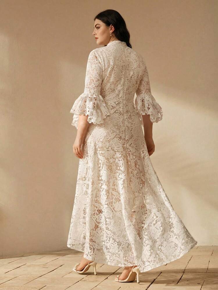 Plus Size Women's Embroidered Fabric Dress With Flared Sleeves, Stand Collar And Asymmetric Hem
