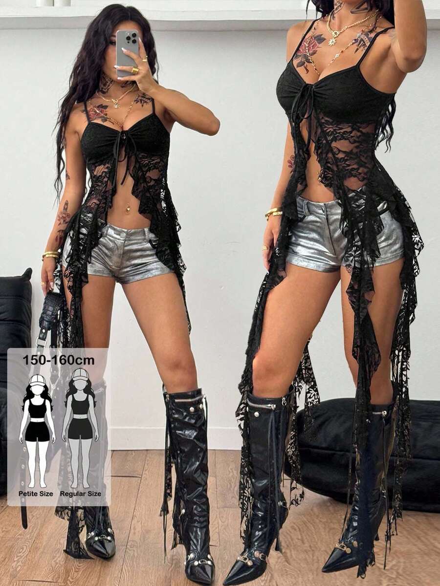 SHEIN Coolane Petite Parte superior corta de cuello en V negro elástica con efecto alargador, de encaje, para mujer de talla pequeña, ideal para conciertos de verano, streetwear, fiestas y raves - Negro - Ver 1
