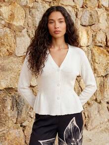 CAJUNI 针织开衫，正面有纽扣，V 领，长袖，宽松休闲版型。 - 白色 - 查看 4