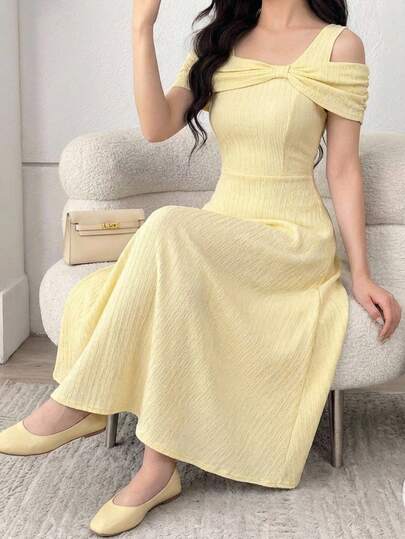 Teen Girl Spring/Summer Bowknot Decor Waist Flared Long Knit Textured Fitted Dress, Yellow/Light Yellow