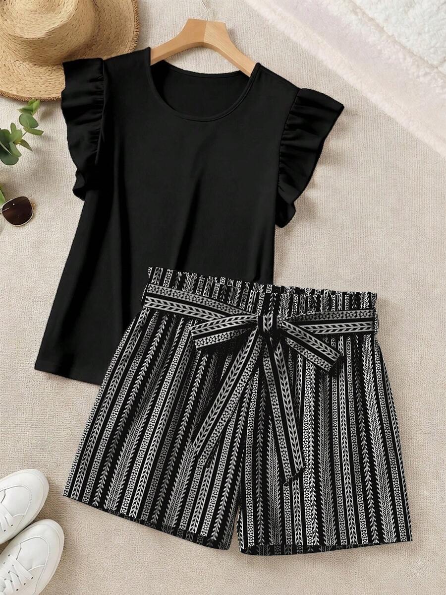 SHEIN LUNE Bộ đồ 2 mảnh gồm quần ống rộng thắt nơ kẻ sọc và áo tay ngắn, cỡ lớn. - Nhiều màu - Xem 1