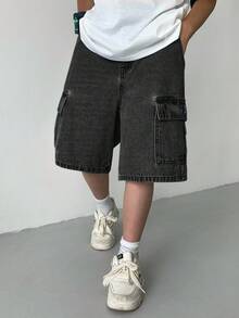 SHEIN Little Byeori 青少年男孩時尚休閒 Y2k 復古酷感工裝口袋設計寬鬆舒適牛仔短褲，適合日常穿著、春夏、電音節慶與海灘 - 黑色 - 查看 3