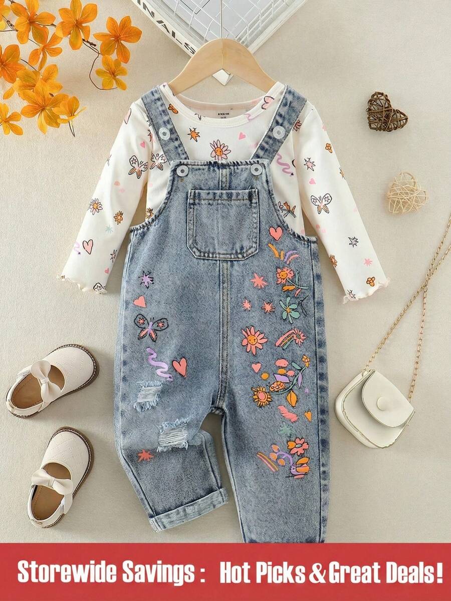 SHEIN Conjunto de 2 piezas de camiseta con estampado de mariposas y flores pequeñas, y pantalones vaqueros con babero para bebé recién nacida, informal y de moda para otoño e invierno - Multicolor - Ver 1