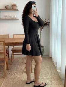 Enliva Vestido casual de manga larga, cuello cuadrado, holgado y de unicolor para mujeres de talla grande - Negro - Ver 2