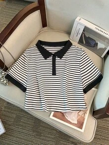 GlowEve CURVE 大码女式优雅Polo领条纹撞色短款T恤，适合日常通勤、外出、聚会、拍照、度假等场合穿着 - 黑與白 - 查看 5