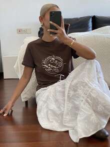 DAZY Slogan Graphic Short Sleeve Tee - Brown - View 5