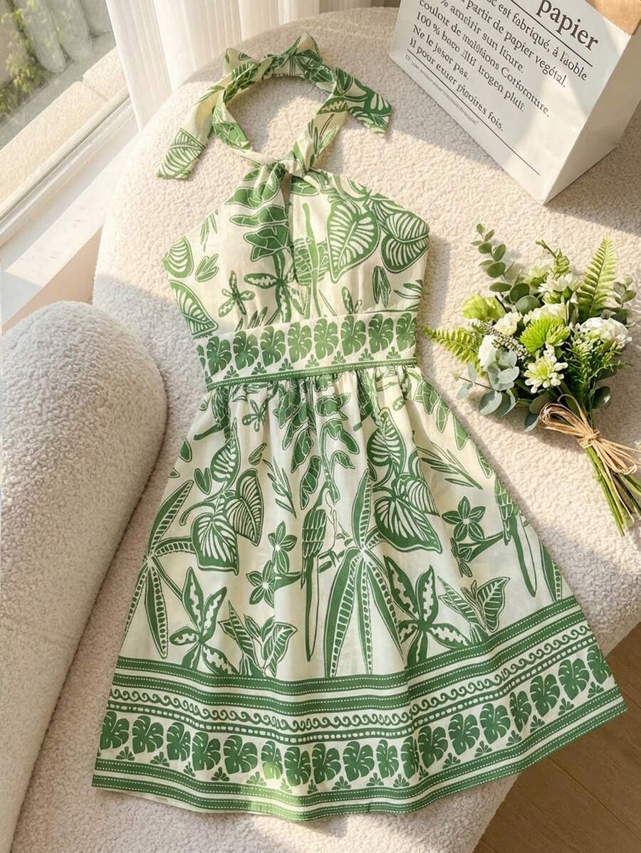 少女绿色碎花露背休闲连衣裙,适合春夏度假和海滩穿着 - 綠色 - 查看 1
