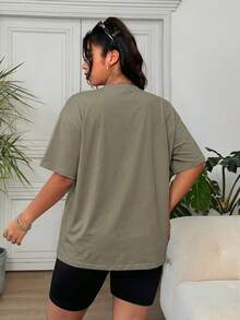 Solflare maglietta casual a maniche corte con scollo tondo, verde oliva, con ricamo di ciliegie, taglie comode - Verde Oliva - Visualizzare 2