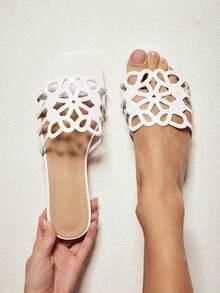 SHUZIA Sandal đế bằng nữ thanh lịch với họa tiết hoa khoét hở. - trắng - Xem 3