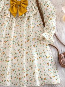 SHEIN Emery Rose Kids 小女孩可爱度假休闲杏色碎花图案蝴蝶结长袖宽松连衣裙，秋季碎花连衣裙 - 彩色 - 查看 11