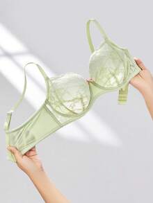 LUVLETTE Bra Lingerie Wanita Ukuran Plus Full Coverage, Penyangga Lekuk Tubuh & Bernapas, Berkawat, Seksi, Tanpa Lapisan, Warna Hijau Muda, Minimizer, Renda Elegan - Mint Green - View 6