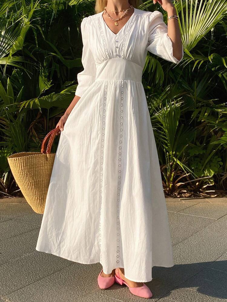 Women's Elegant Lace Patchwork V-Neck Petal Sleeve Mid-Length Dress, Spring/Summer